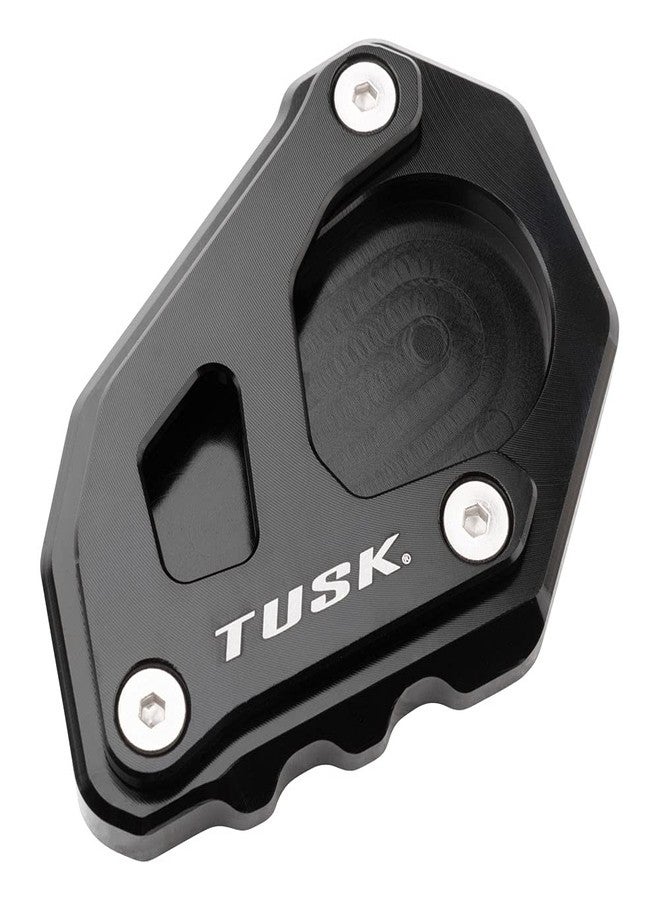 TUSK قاعدة مسند جانبي من الألومنيوم الأسود من Tusk، متوافقة مع KTM 890 Adventure R موديلات 2021-2025 / متوافقة مع Husqvarna Norden 901 موديلات 2022-2024 - Image 1